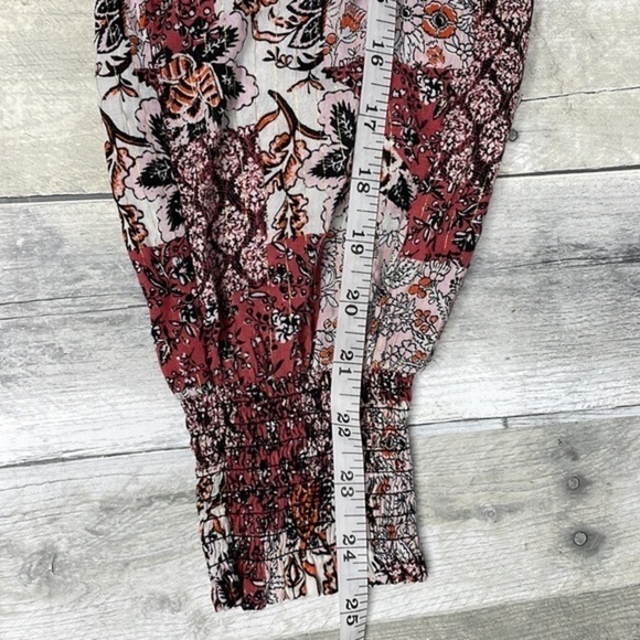 JANE and Delancy multicolored long sleeve‎ boho blouse. Smocked neckline/sleeves - Picture 10 of 13